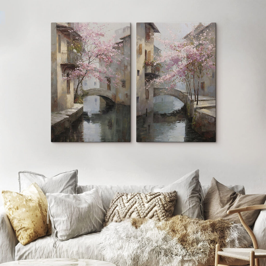Puente sobre el canal en un interior