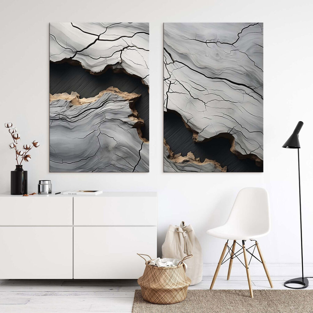 Vetas doradas sobre gris en un interior