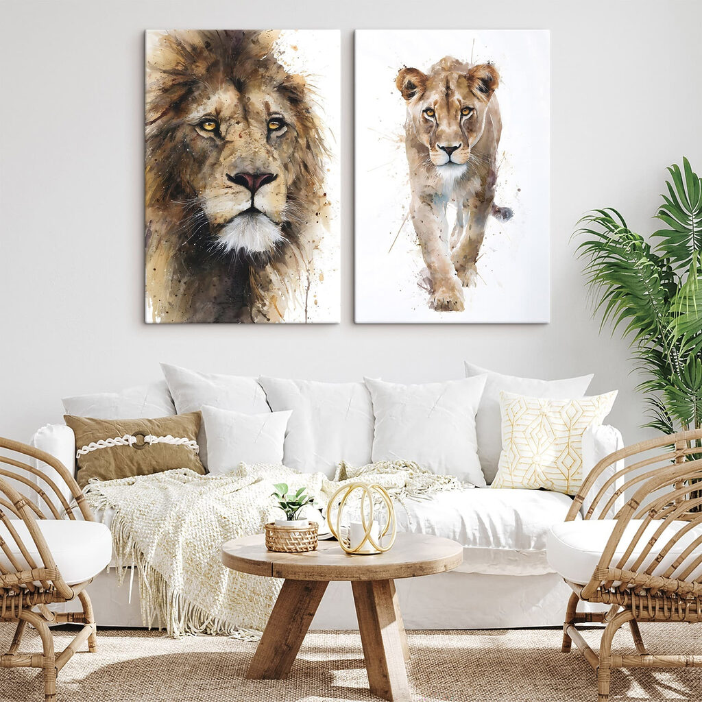 León y leona en un interior