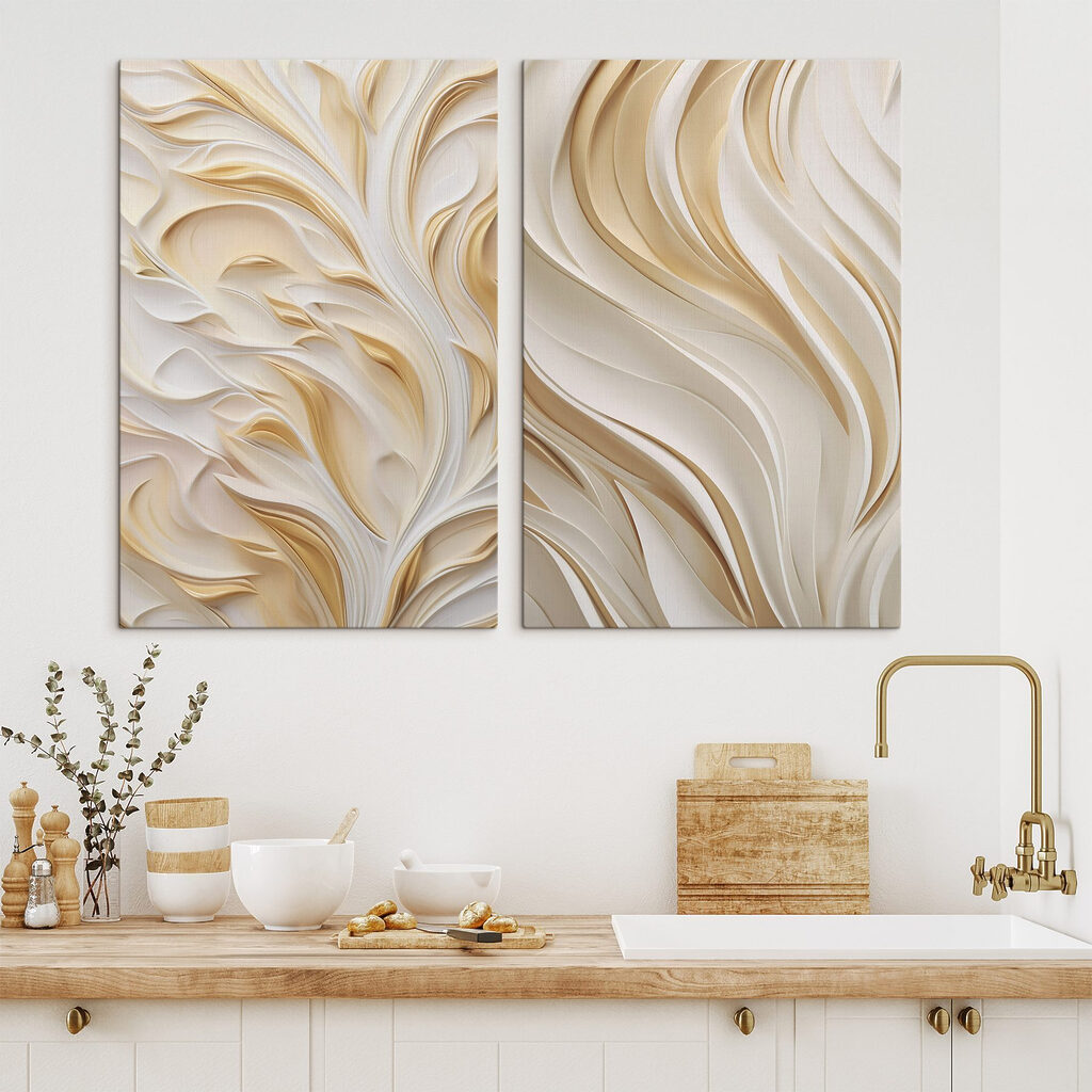 Oro en líneas fluidas en un interior