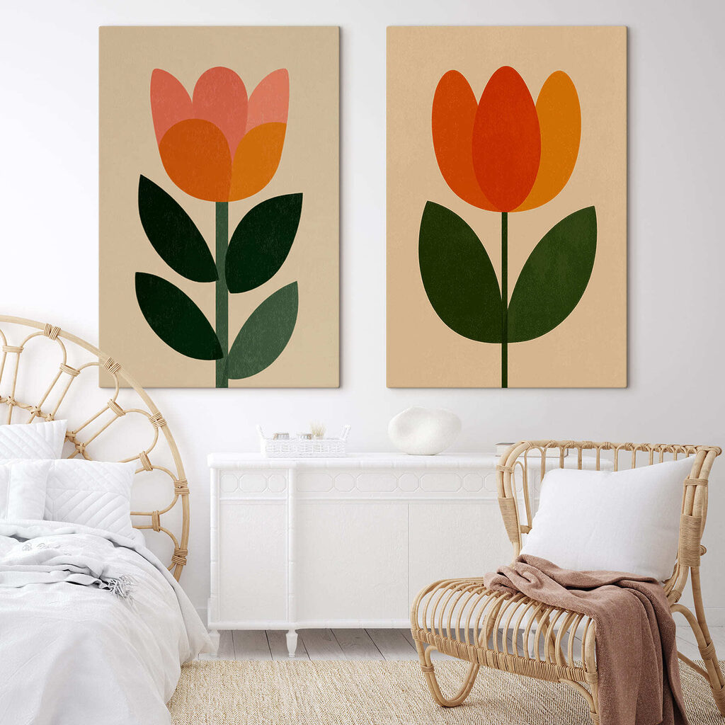 Dos tulipanes sencillos en un interior