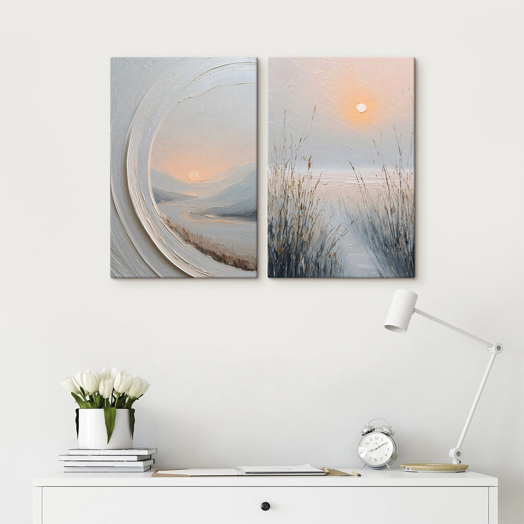 Sol tras un arco en un interior