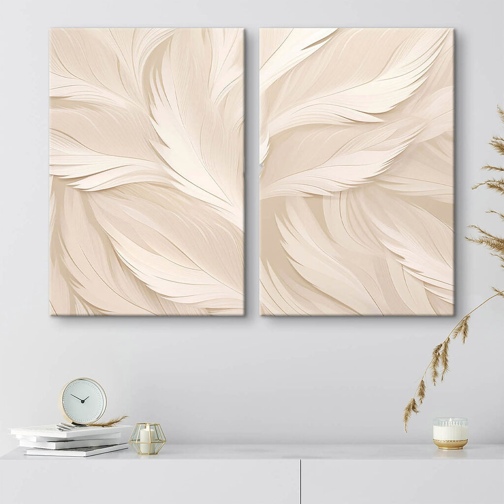 Patrón de plumas blancas en un interior
