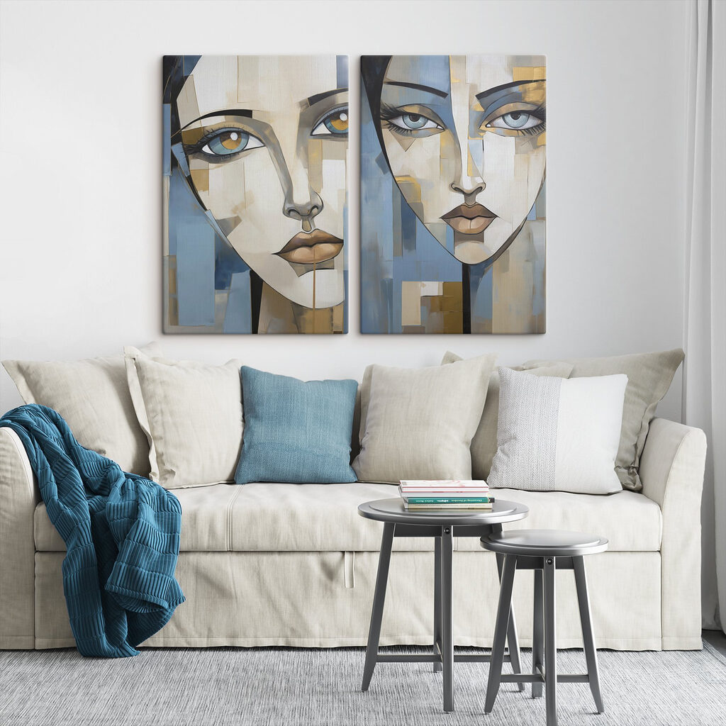 Ojos azules entre planos en un interior