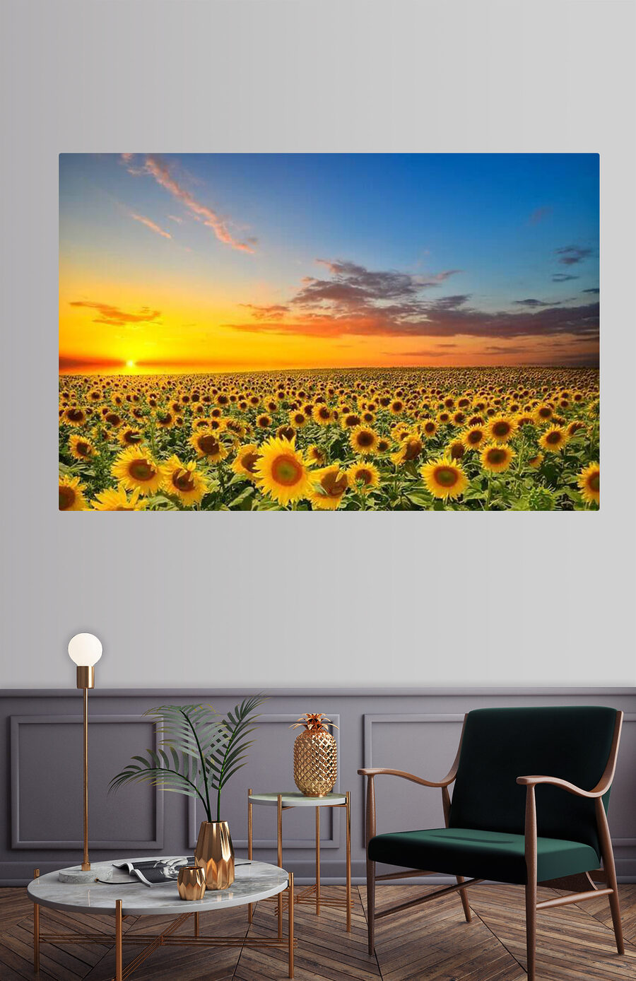 Girasoles al atardecer en un interior