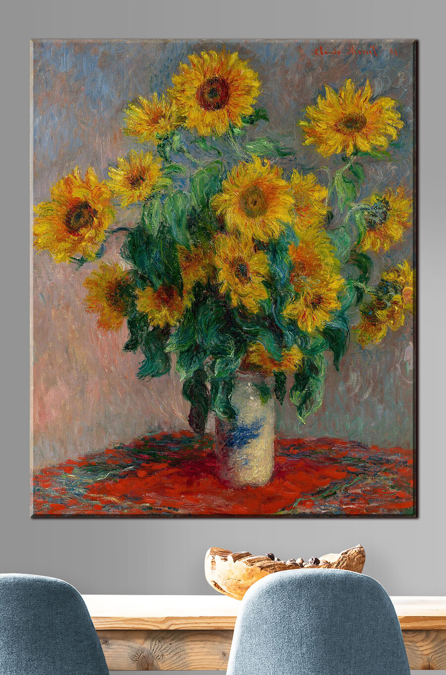Girasoles en jarrón en un interior