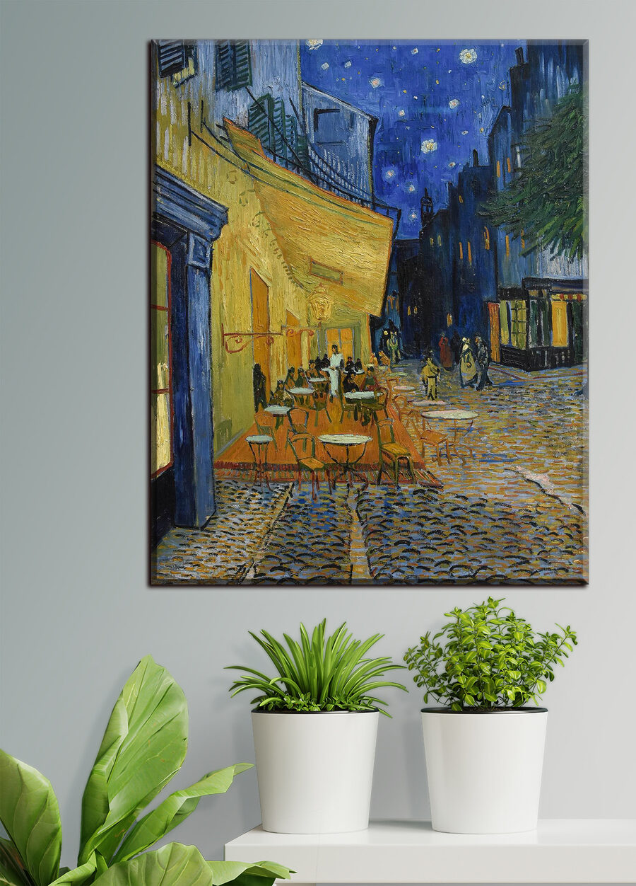 Terraza de café nocturna en un interior