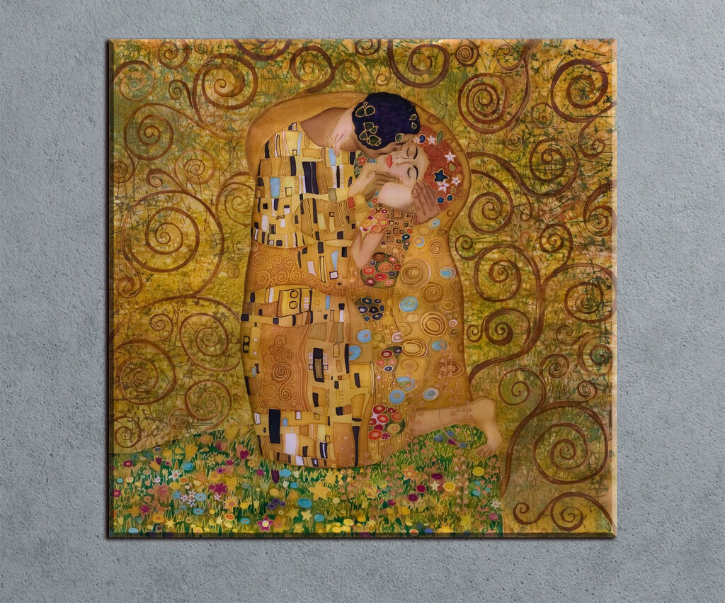 El beso en un interior