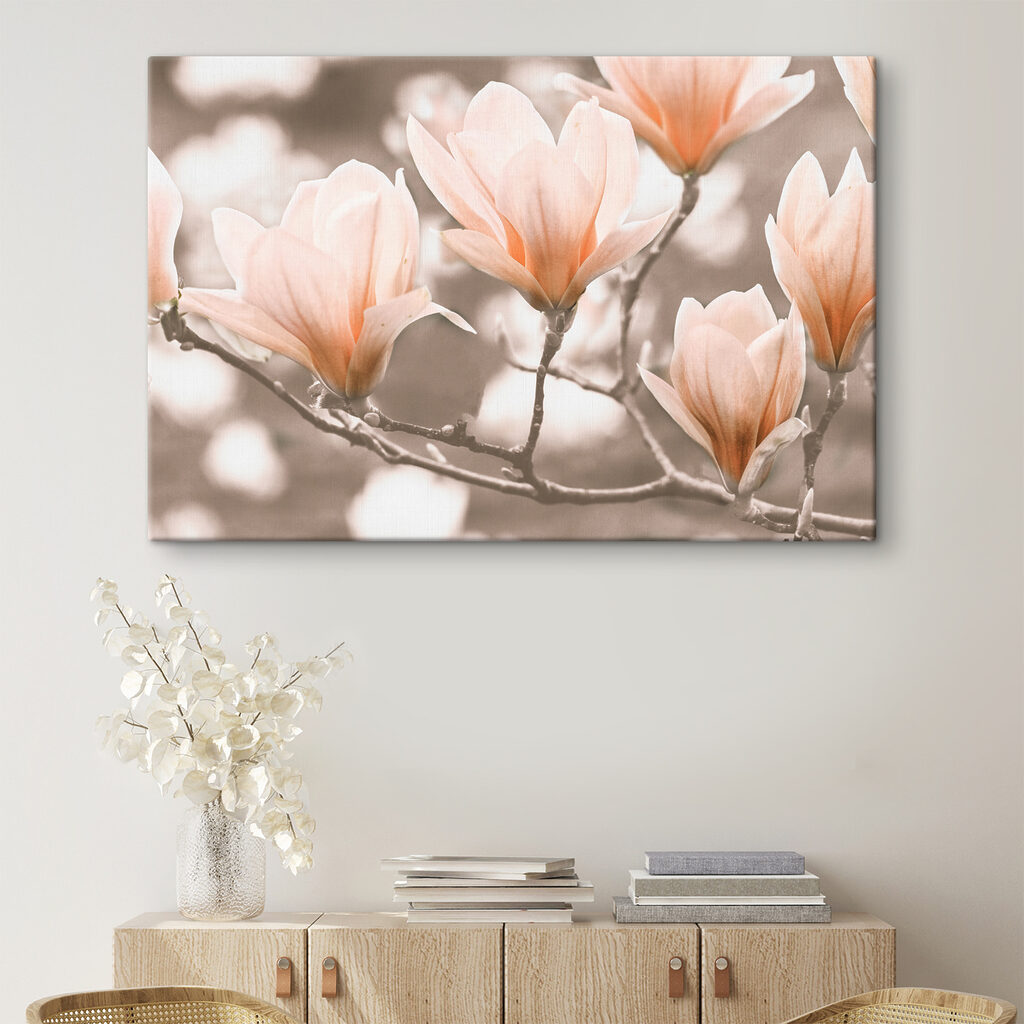 Magnolias en ramas — interior 2