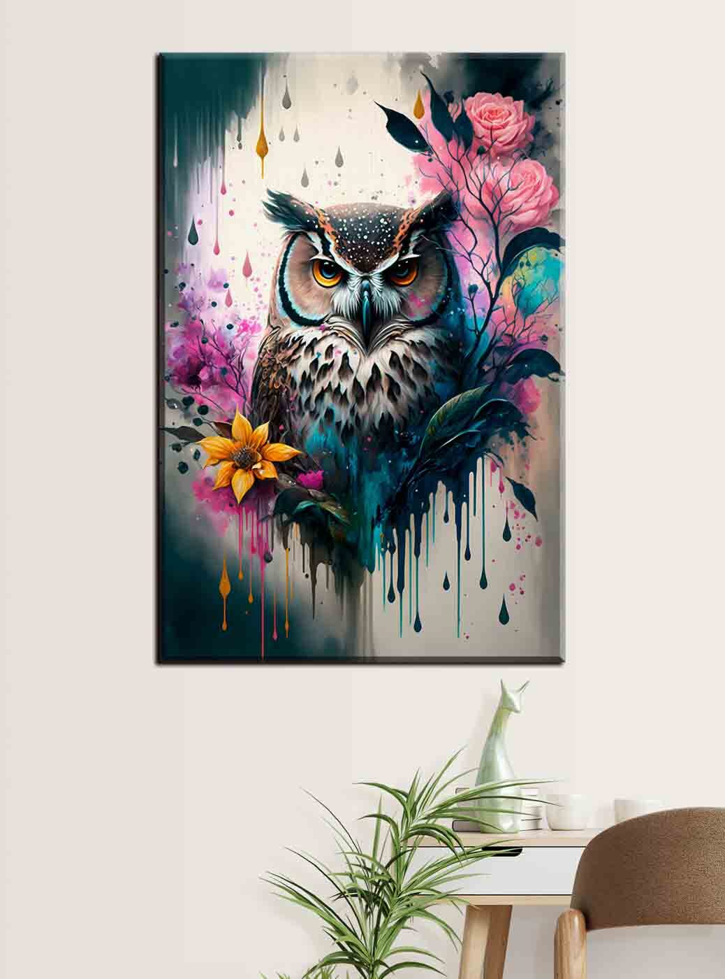 Búho entre rosas pintadas — interior 3