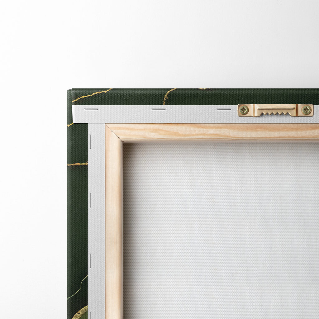 Capas verdes sobre crema — parte trasera