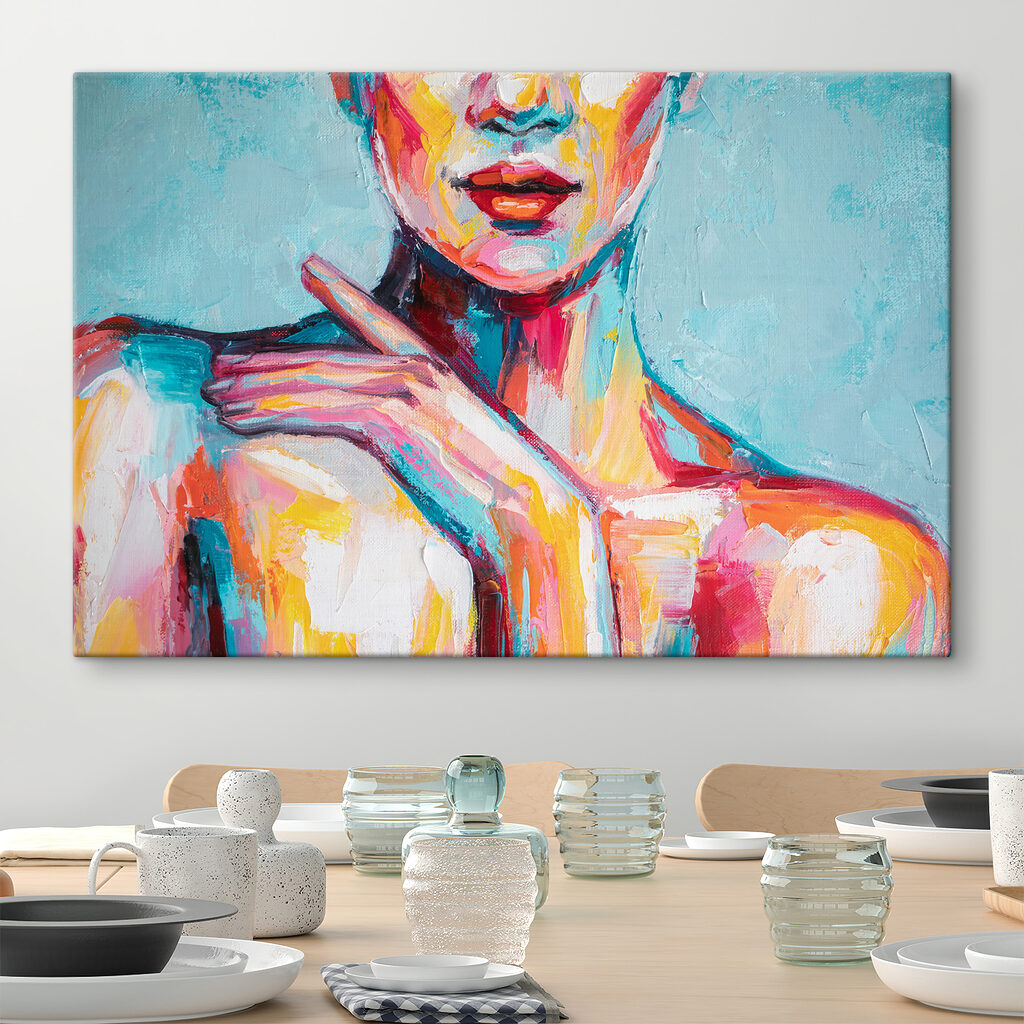 Figura de colores pintados — interior 1
