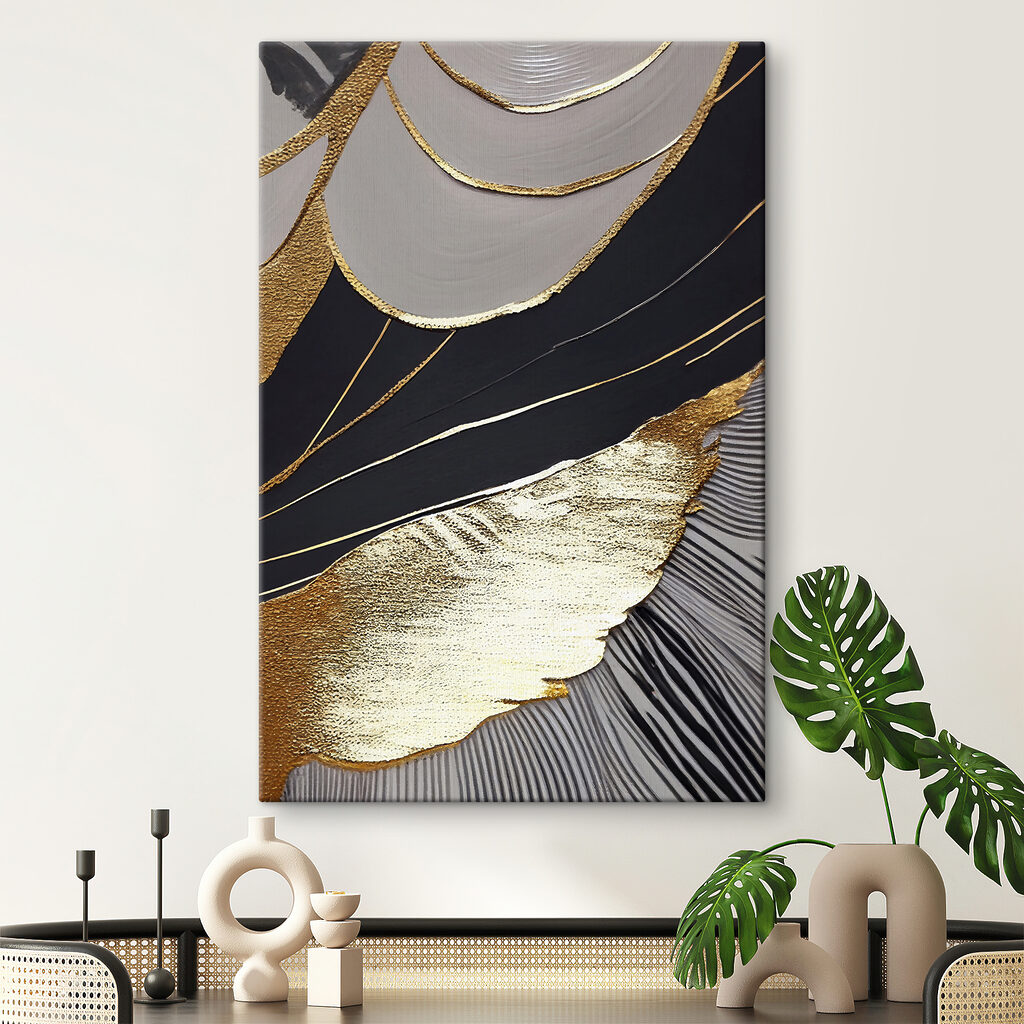 Oro entre pliegues oscuros — interior 3