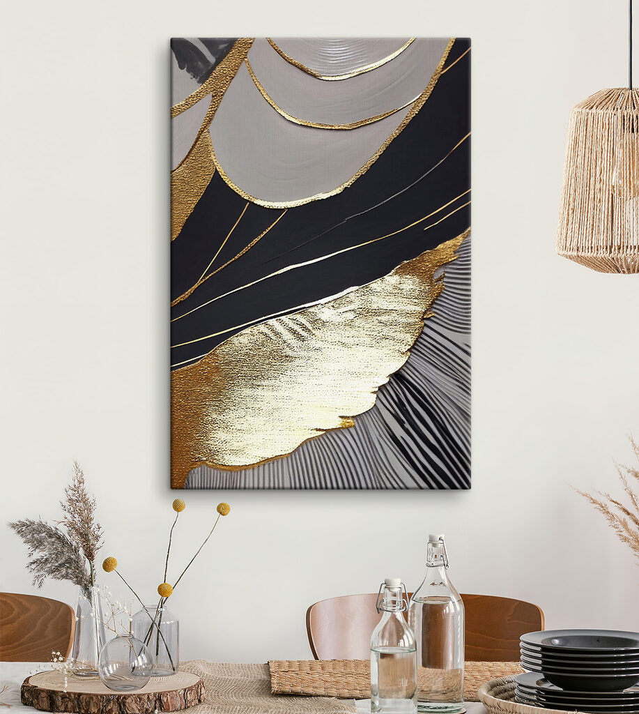 Oro entre pliegues oscuros — interior 5