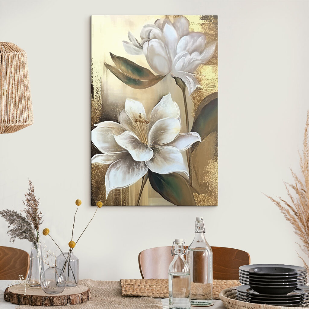 Flor contra brillo cálido — interior 4