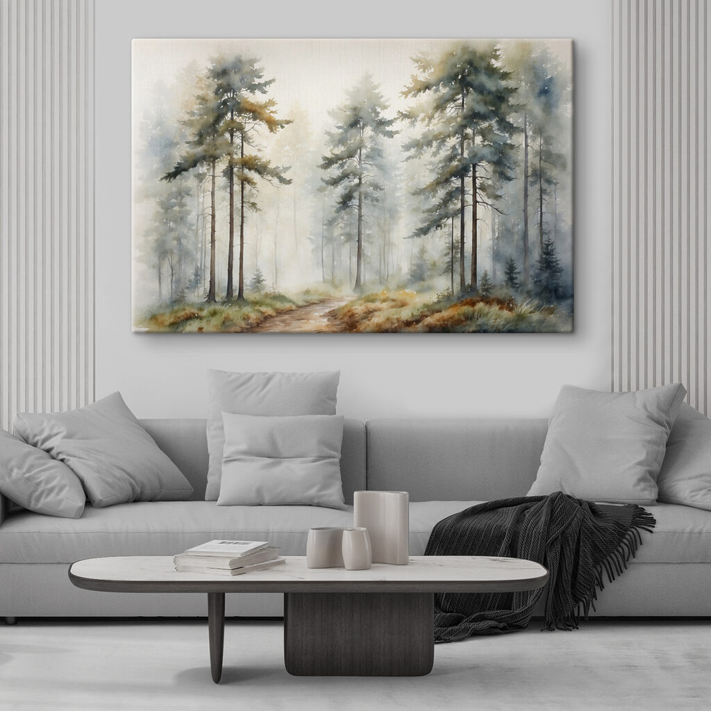 Coníferas altas en niebla — interior 1