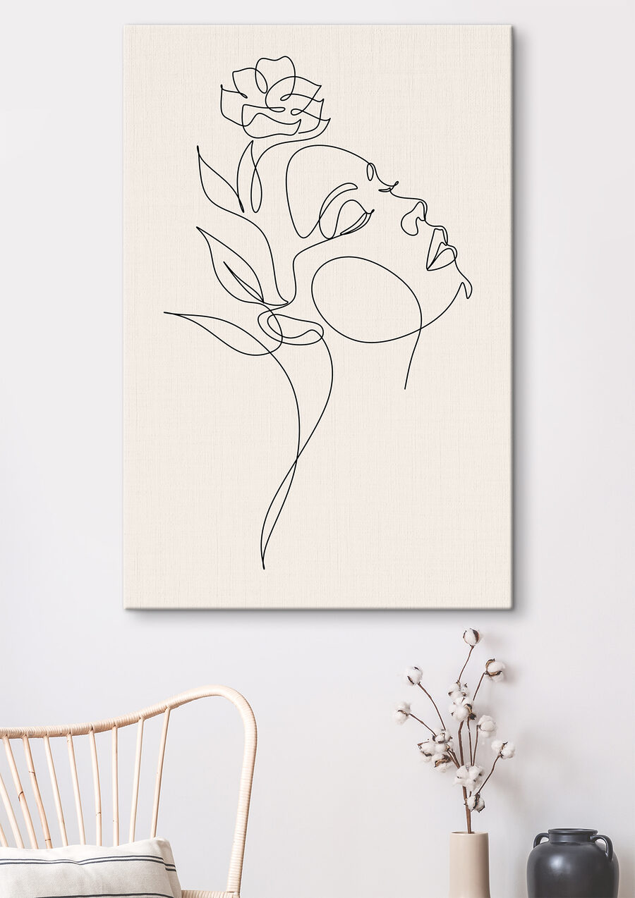 Perfil con rosa en un interior