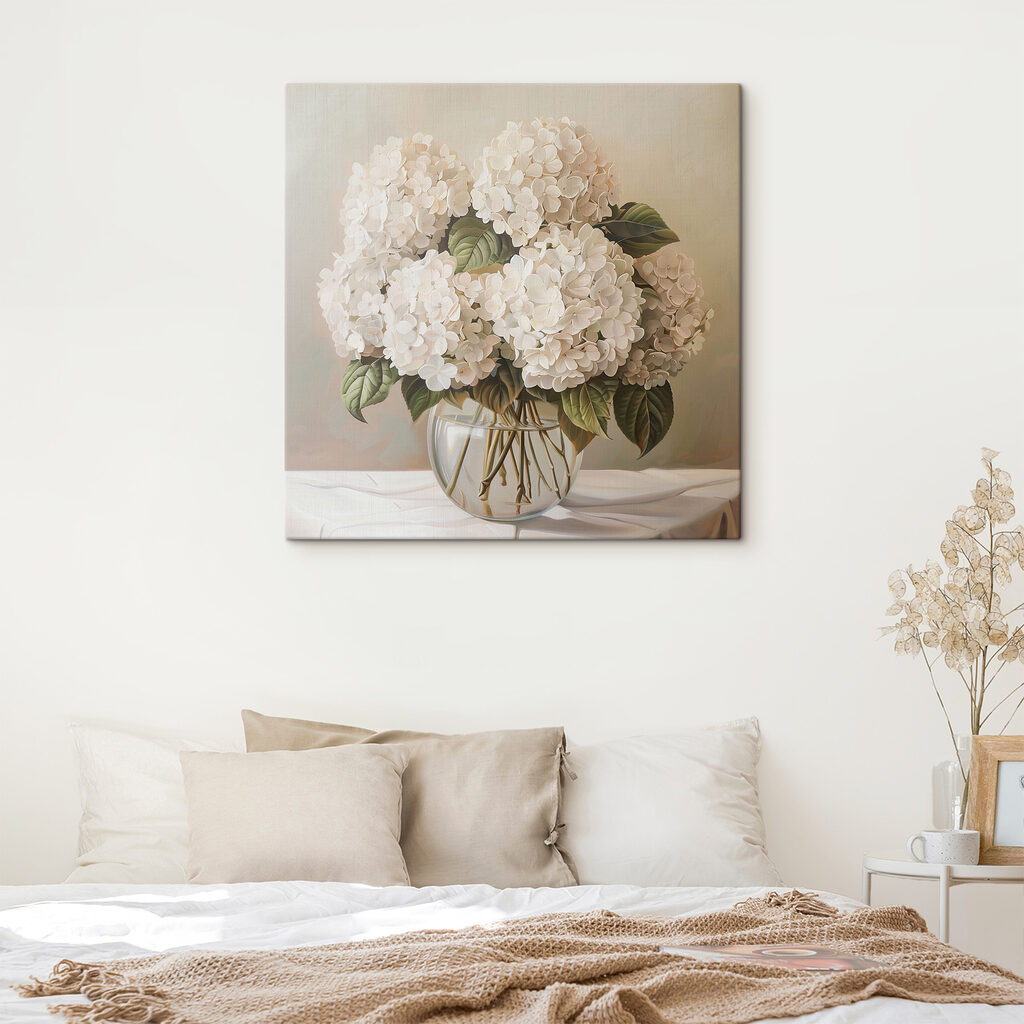 Hortensias blancas en silencio — interior 1