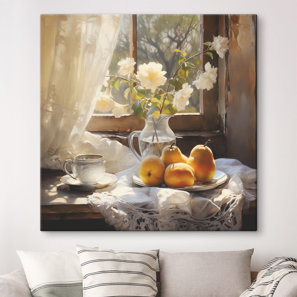 Flores junto al ventanal en un interior