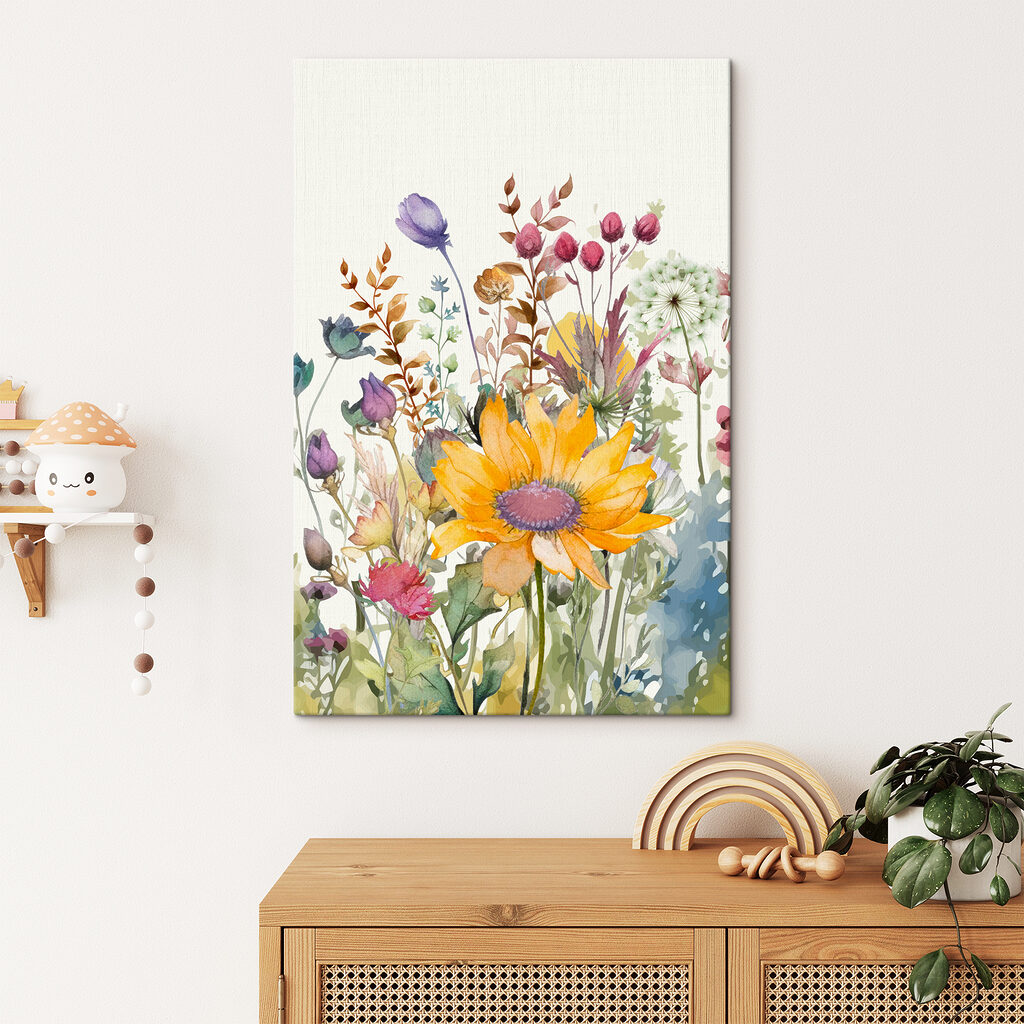 Girasol entre capullos rosas — interior 1