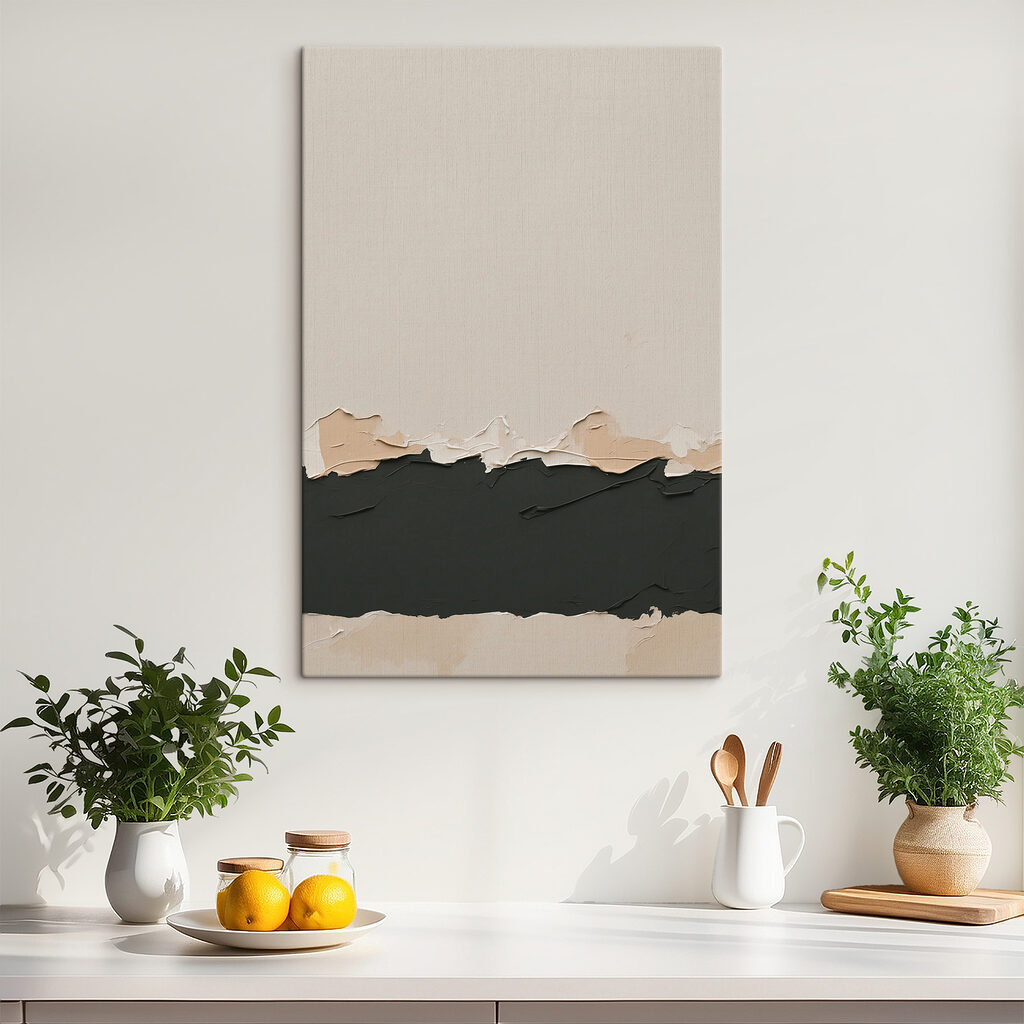 Banda oscura sobre beige — interior 3