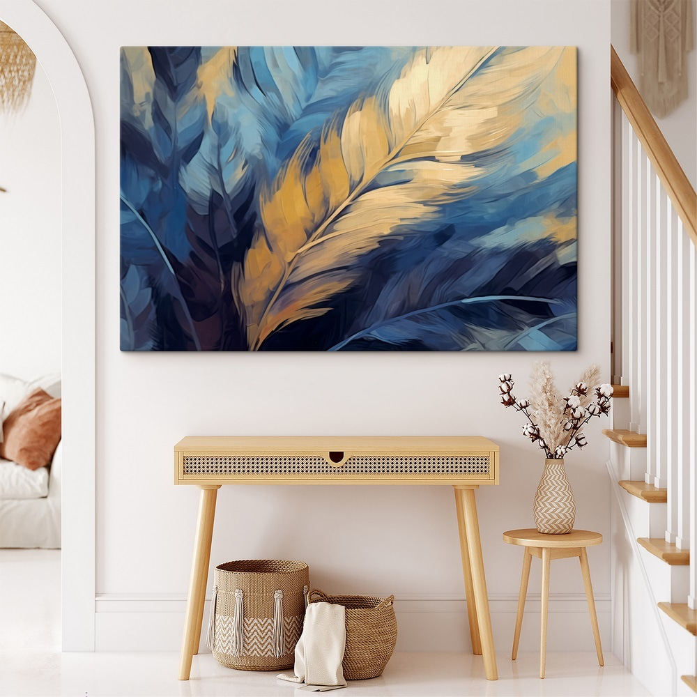 Pluma dorada en azul — interior 1