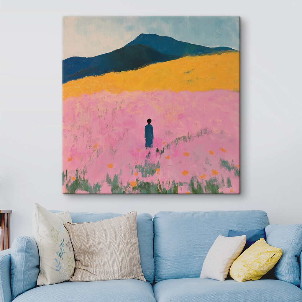 Figura solitaria, campo rosa — interior 1