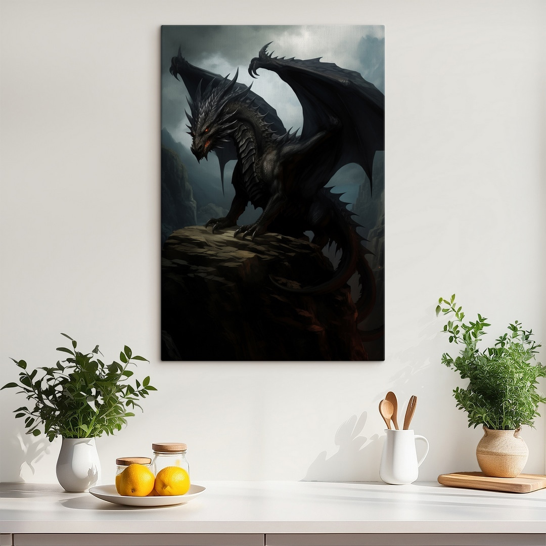 Dragón oscuro sobre rocas — interior 1