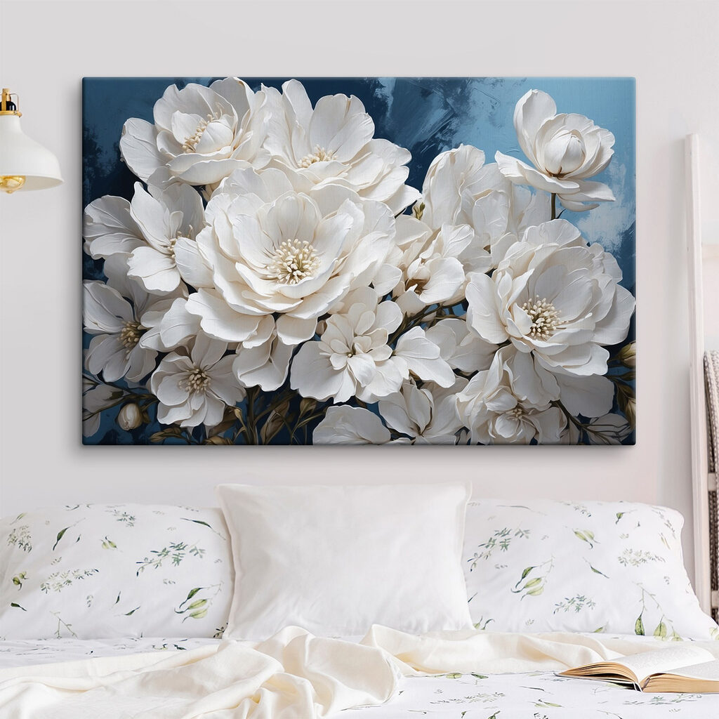 Ramillete blanco sobre azul — interior 2