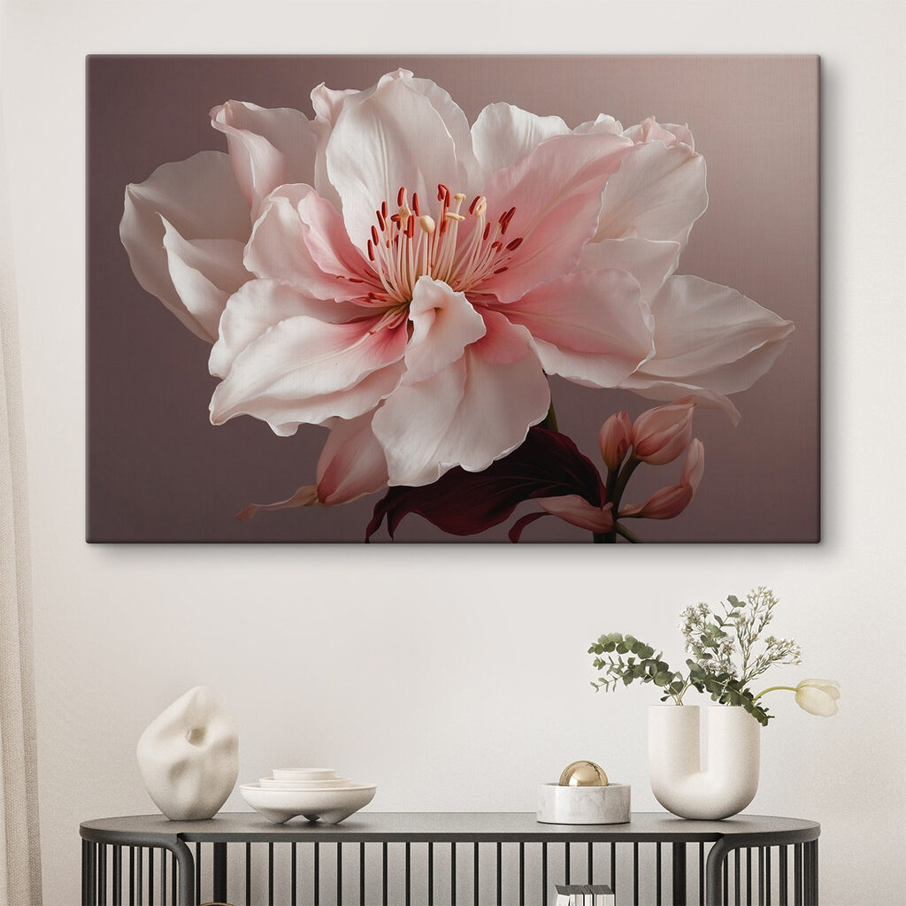 Flor blanquecina y rosa — interior 2
