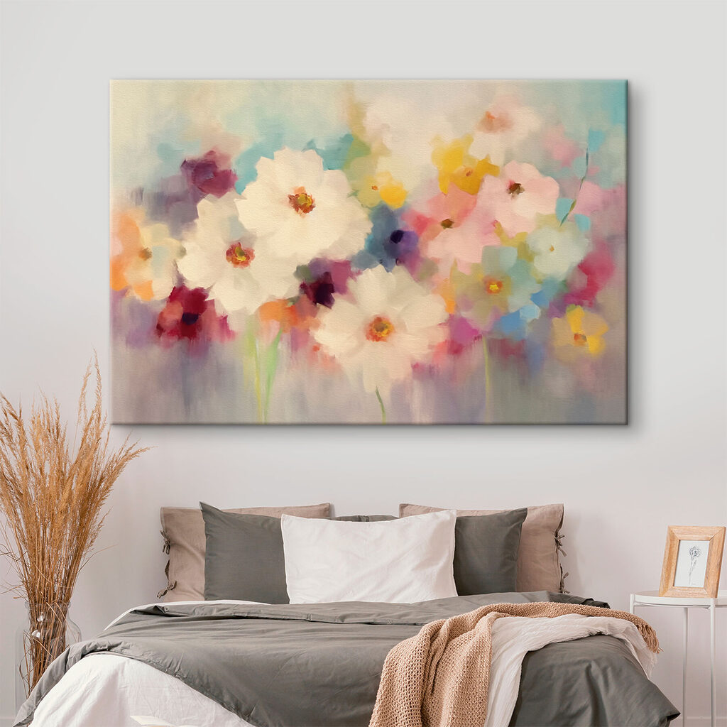 Flores claras entre manchas — interior 1