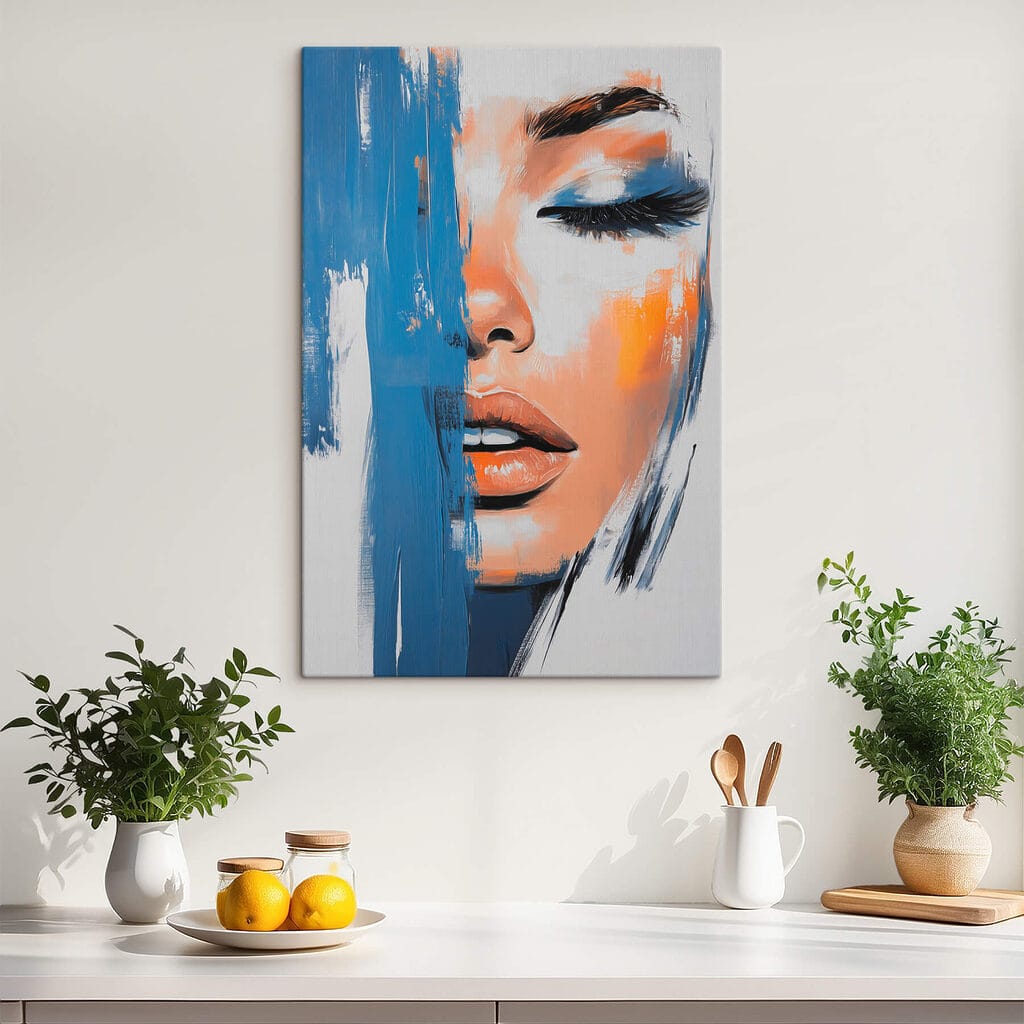 Mirada tras pintura azul — interior 3