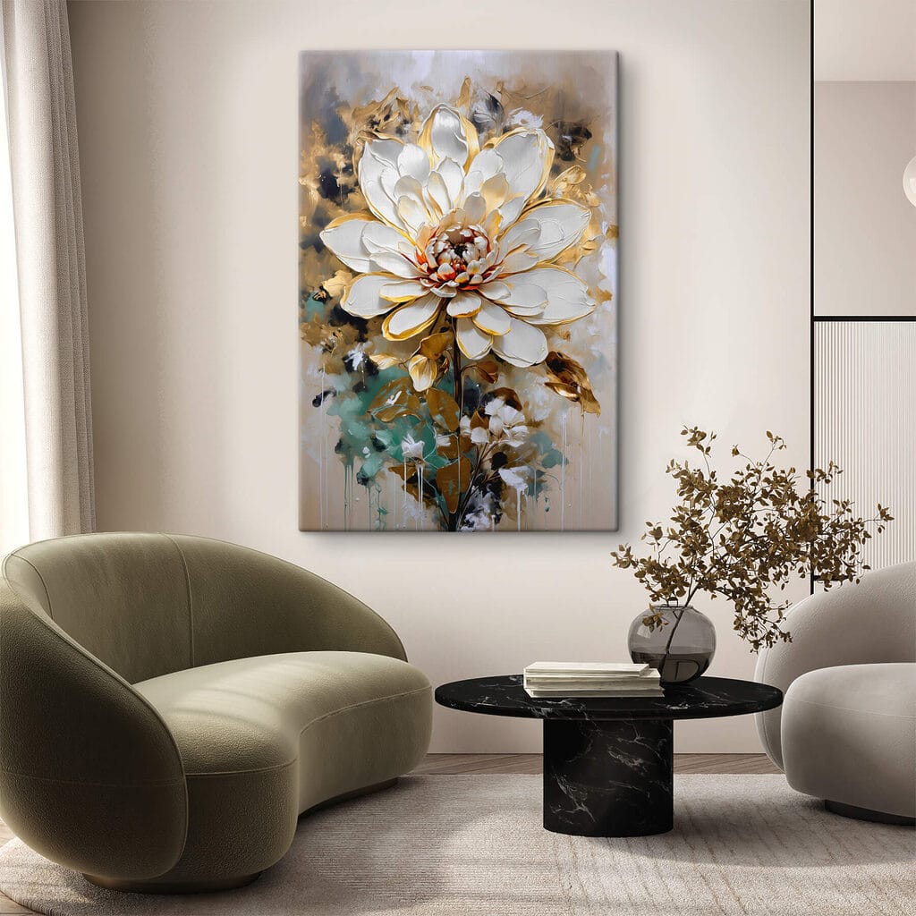 Flor blanca entre dorados — interior 2