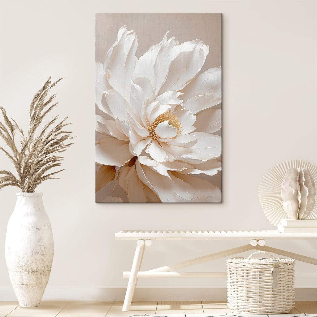Pétalos blancos en abanico — interior 1