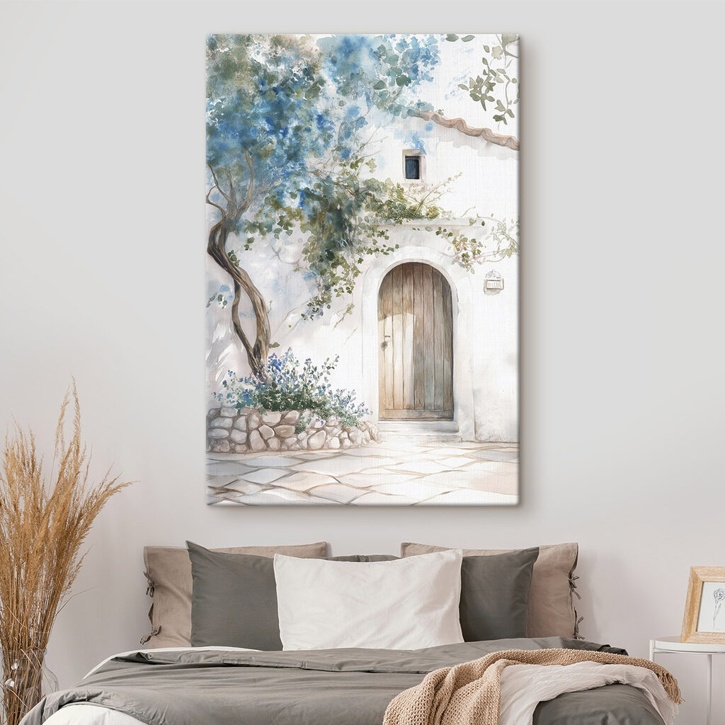 Árbol junto al portón — interior 2