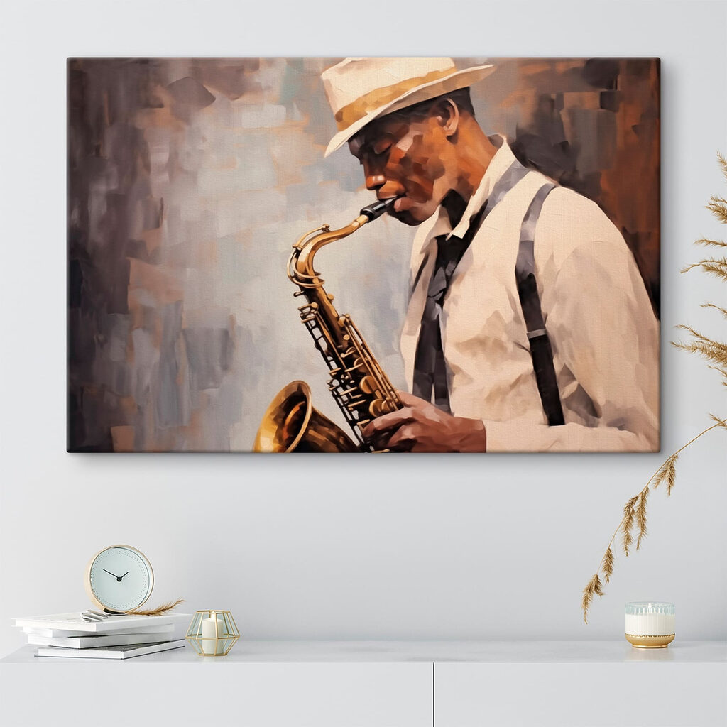 Saxofonista con sombrero claro — interior 2