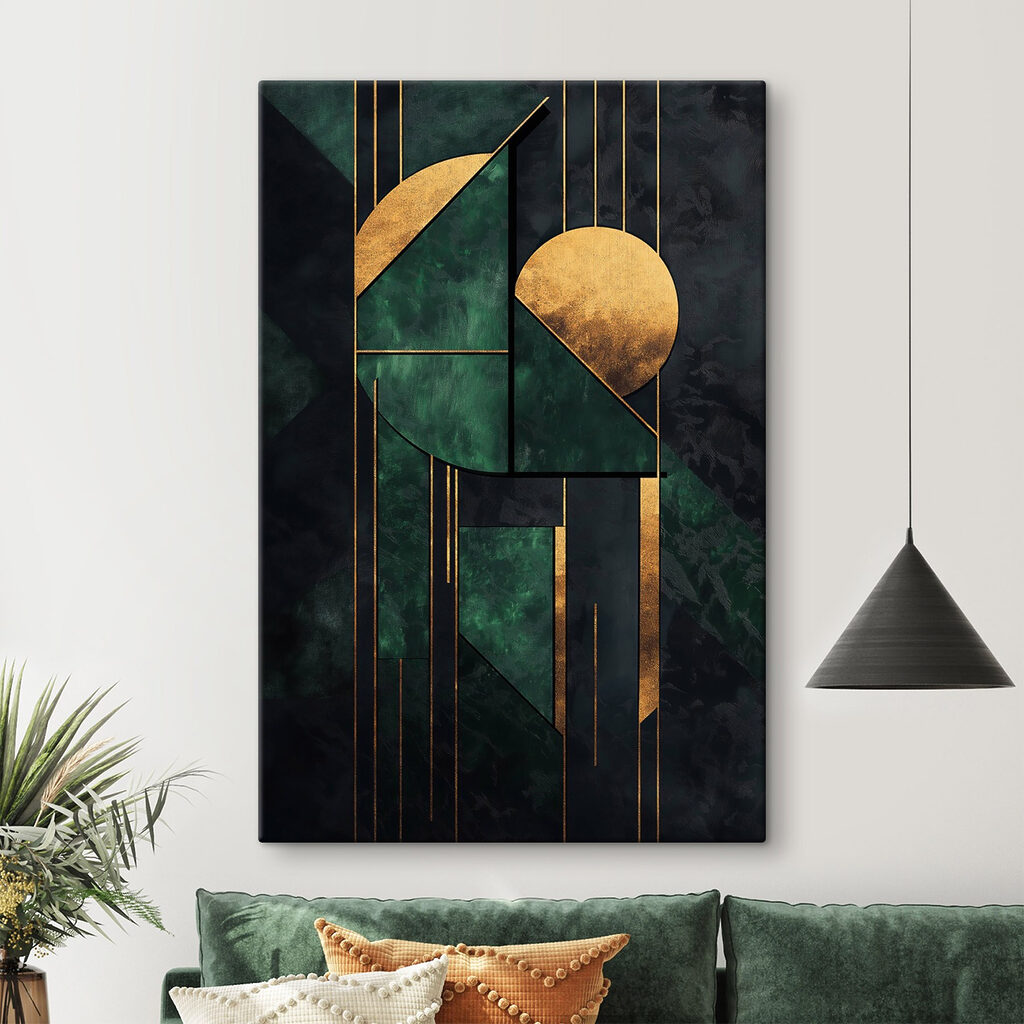 Geometría dorada sobre esmeralda en un interior