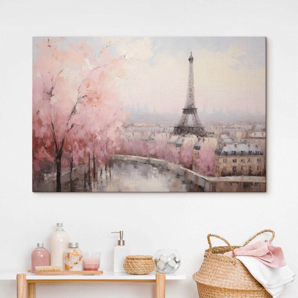 París tras árboles rosas en un interior