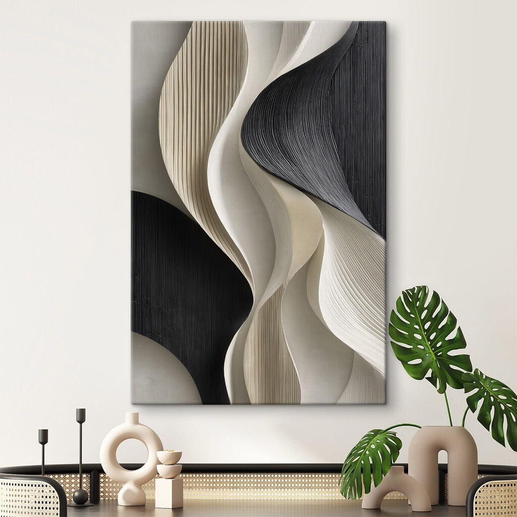 Guirnaldas blancas sobre gris en un interior