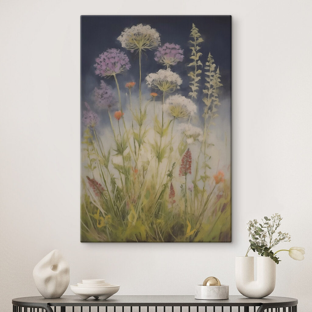 Flores lilas entre hierbas — interior 2