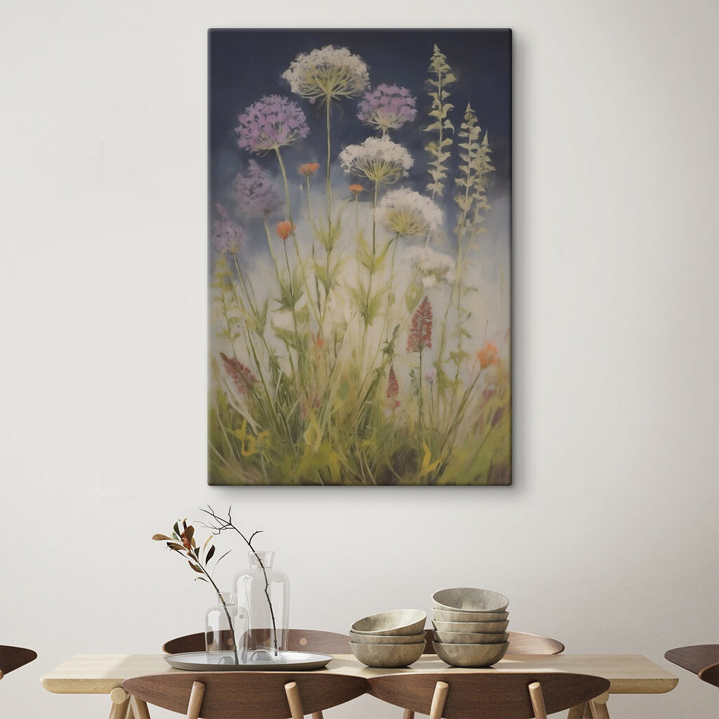 Flores lilas entre hierbas — interior 1
