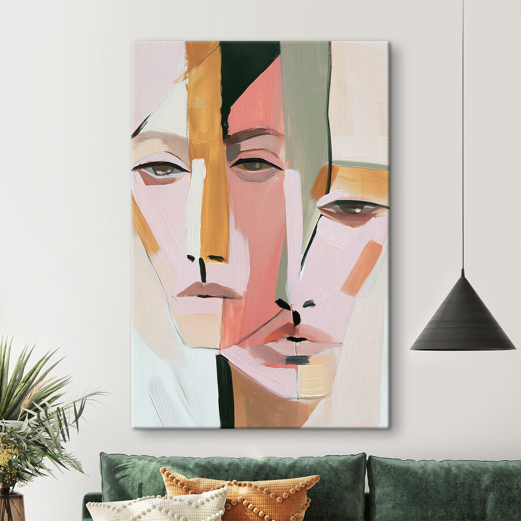 Dos rostros en pastel en un interior