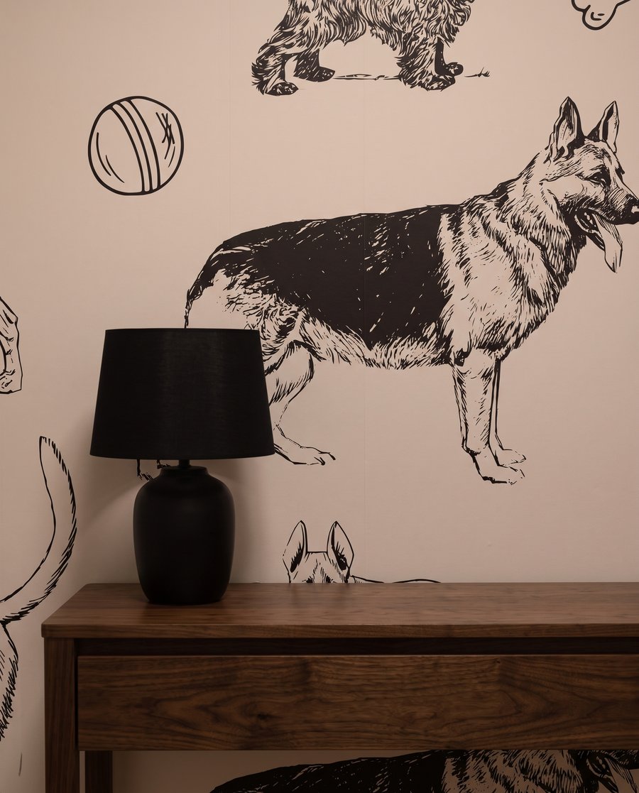 Perros en trazos finos — interior 4
