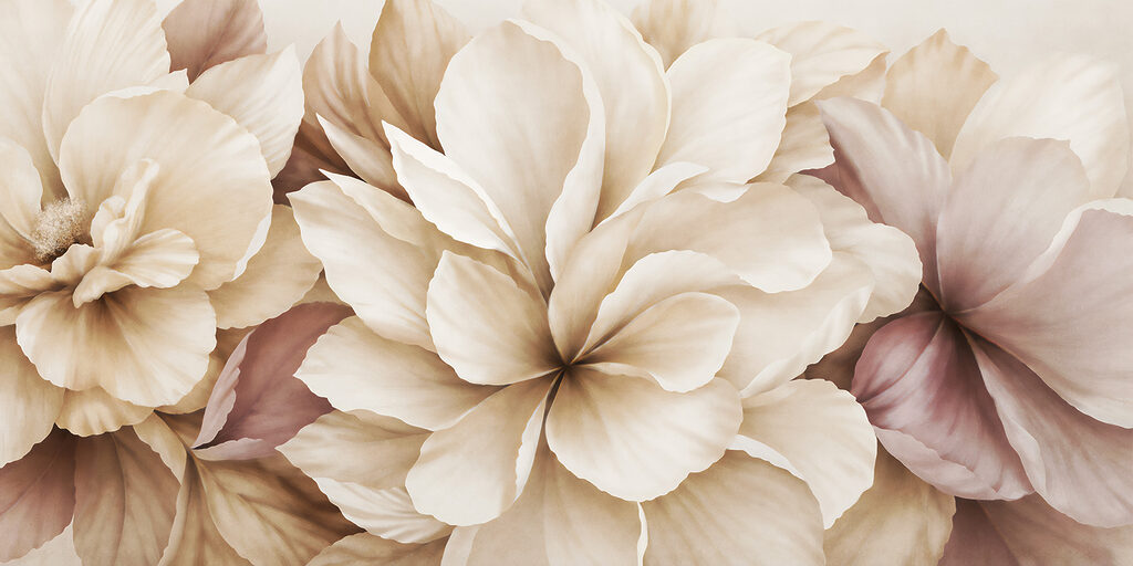 Flores grandes en crema — diseño completo