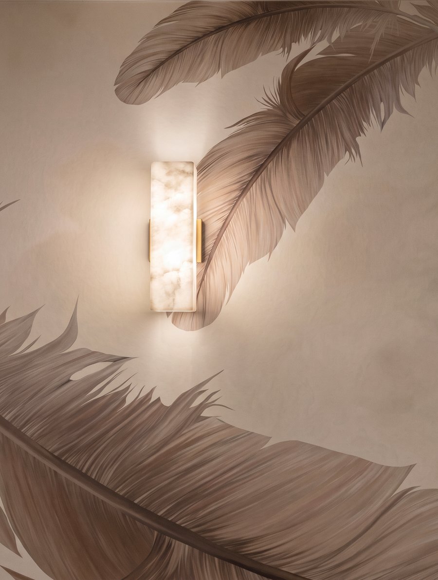 Plumas claras y oscuras — detalle