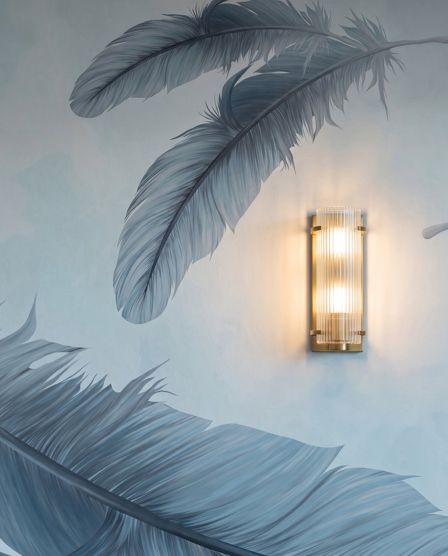 Plumas claras y oscuras — detalle