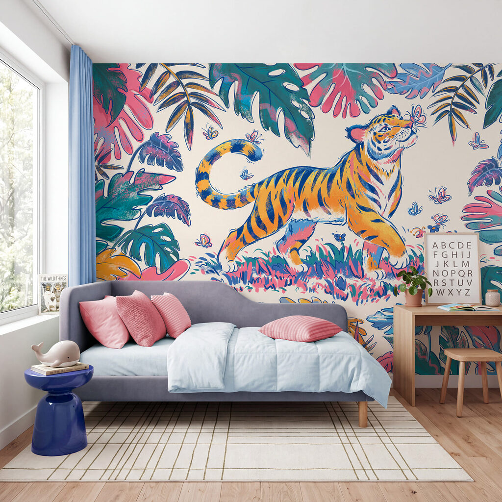 Tigre entre hojas tropicales — interior 3