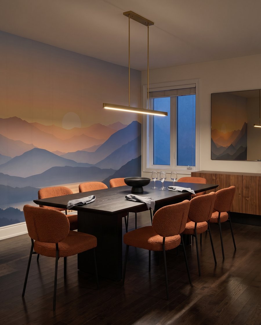 Sol bajo entre montañas — interior 4