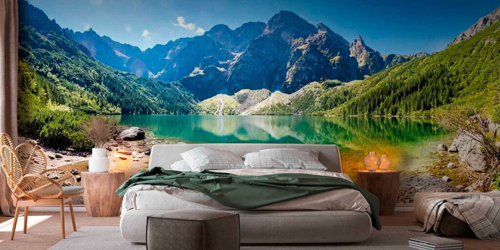 Lago claro entre rocas — interior 2