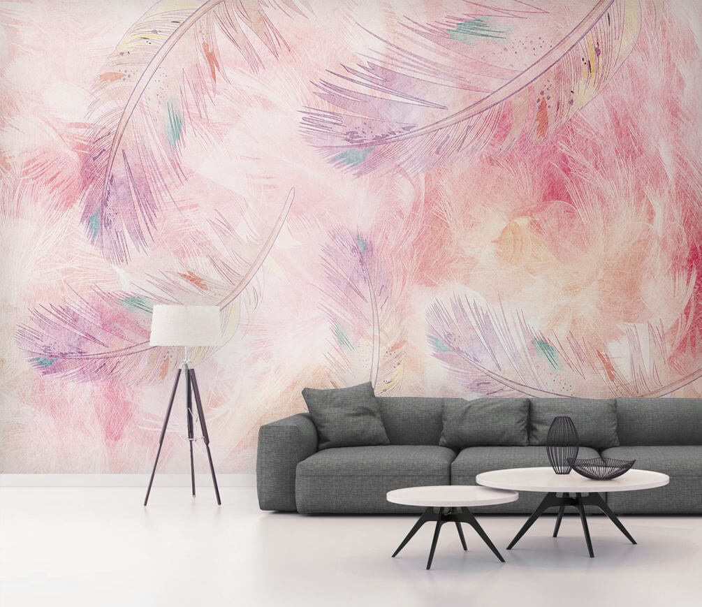 Plumas rosas sobre velos — interior 1